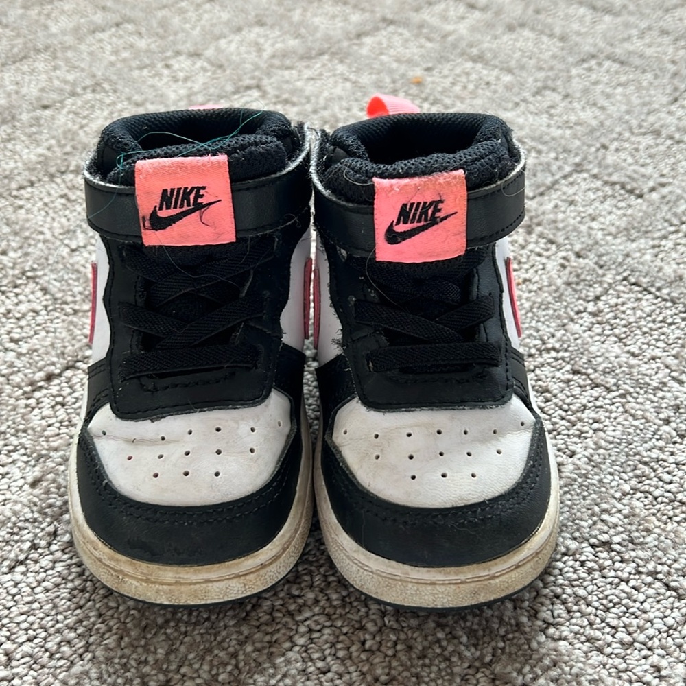 Nike Toddler Sneakers 6.5